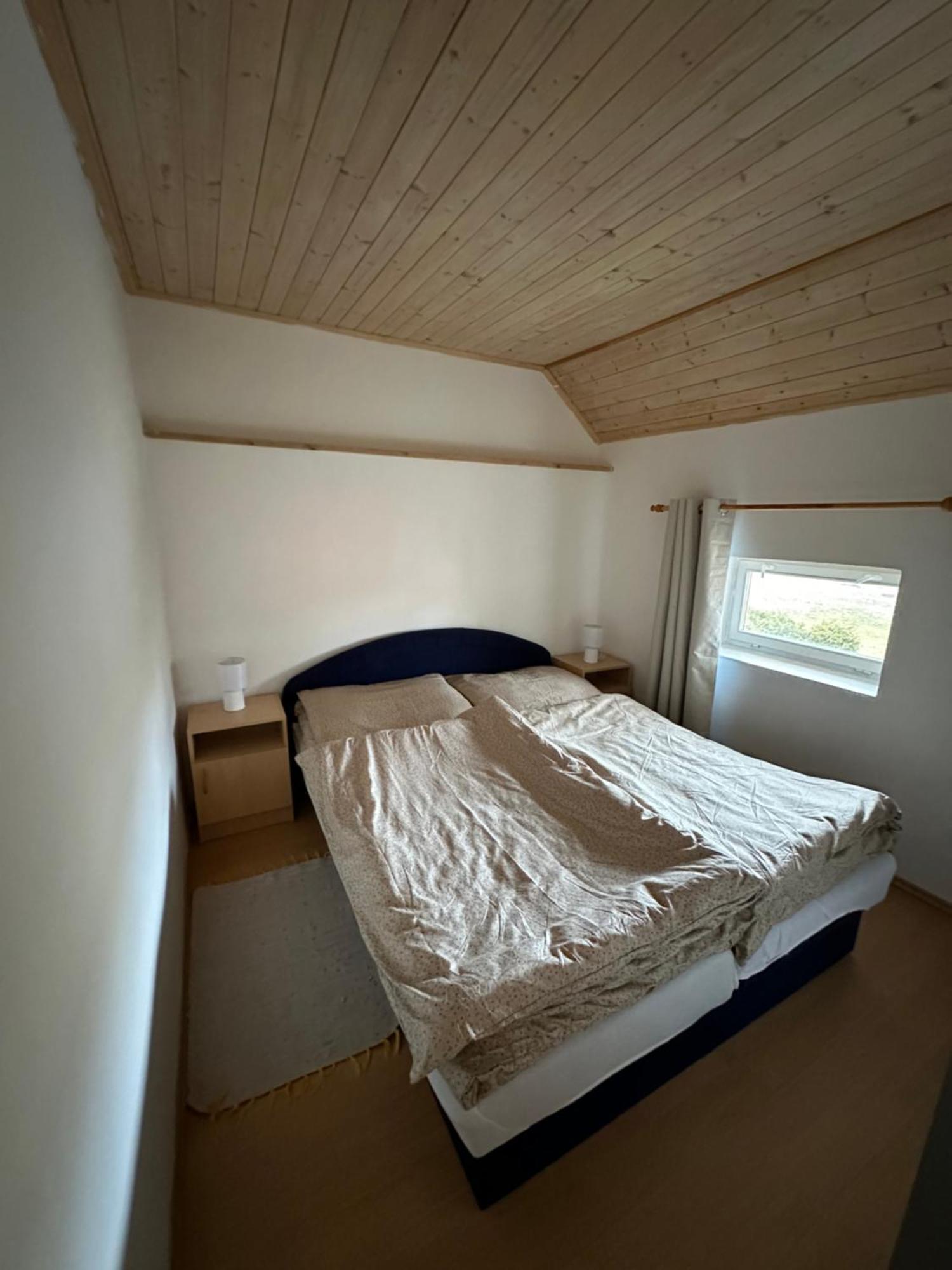 Apartment Dehtare Екстериор снимка