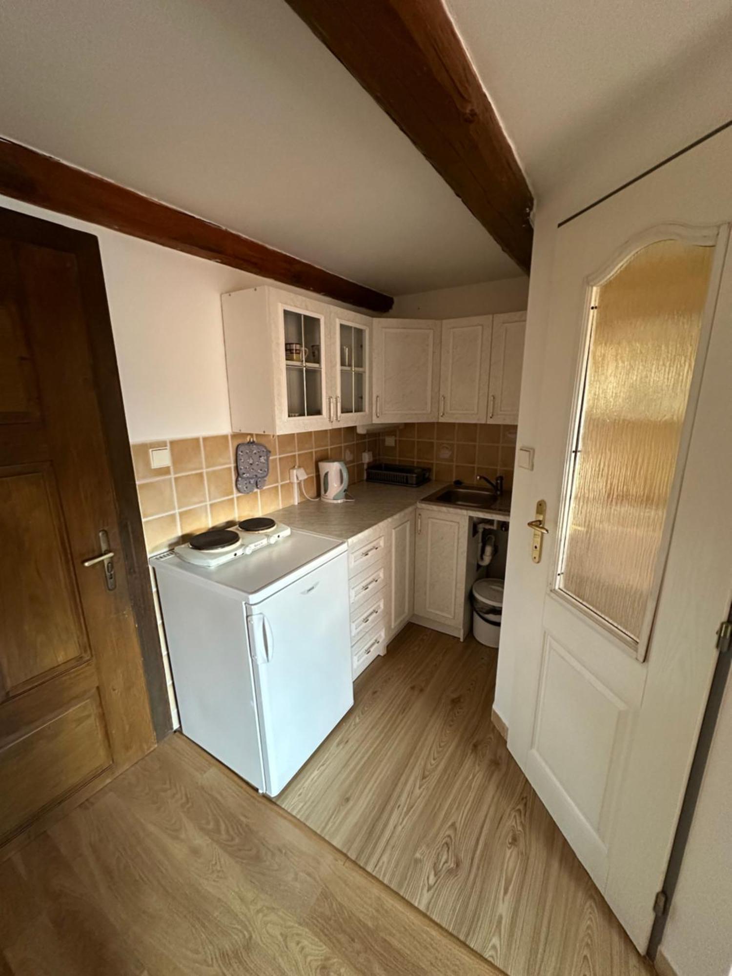Apartment Dehtare Екстериор снимка