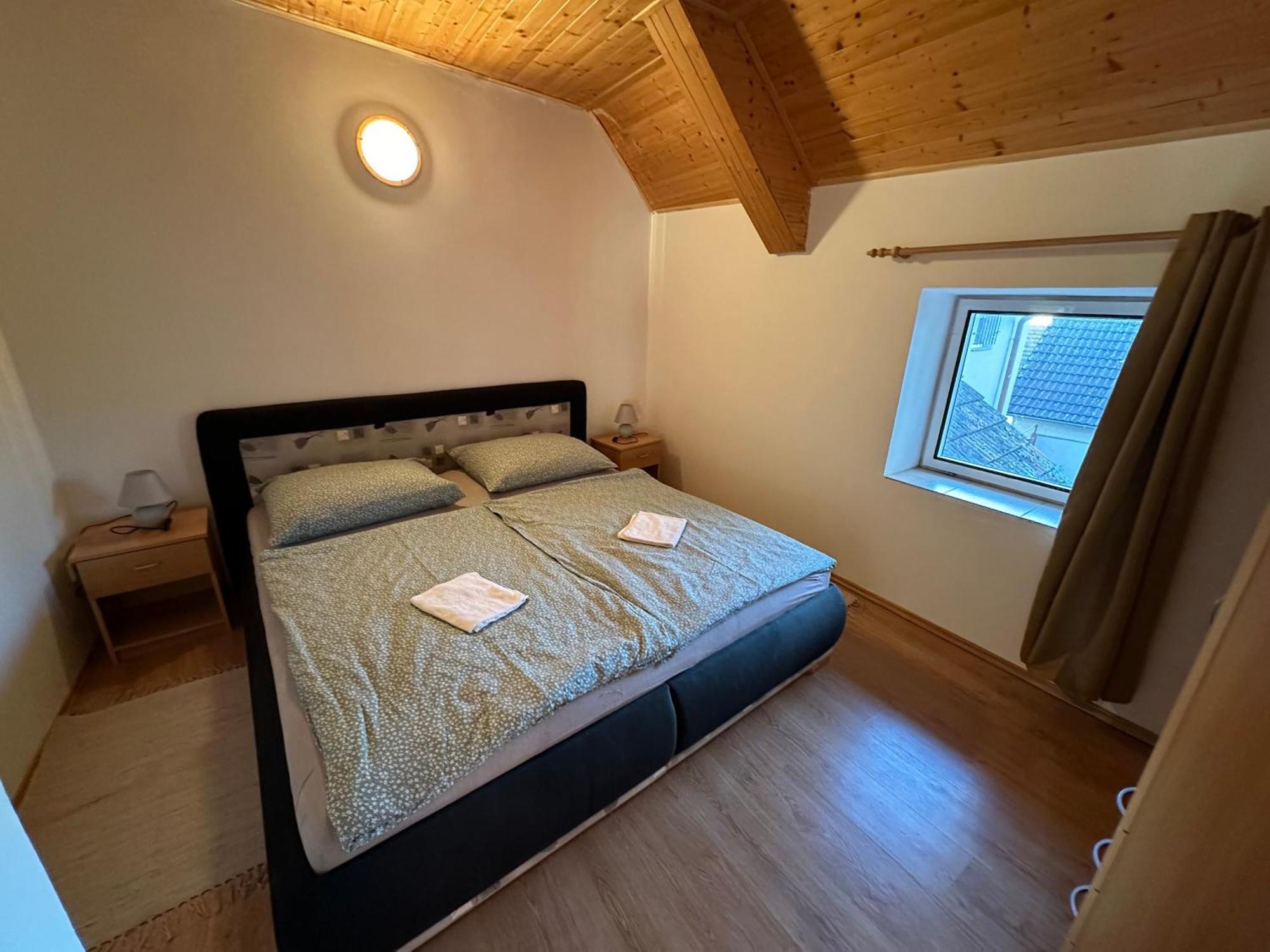 Apartment Dehtare Екстериор снимка